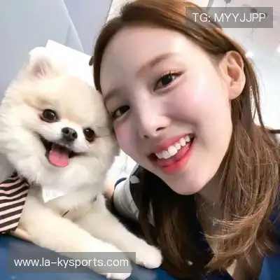 石珺胡